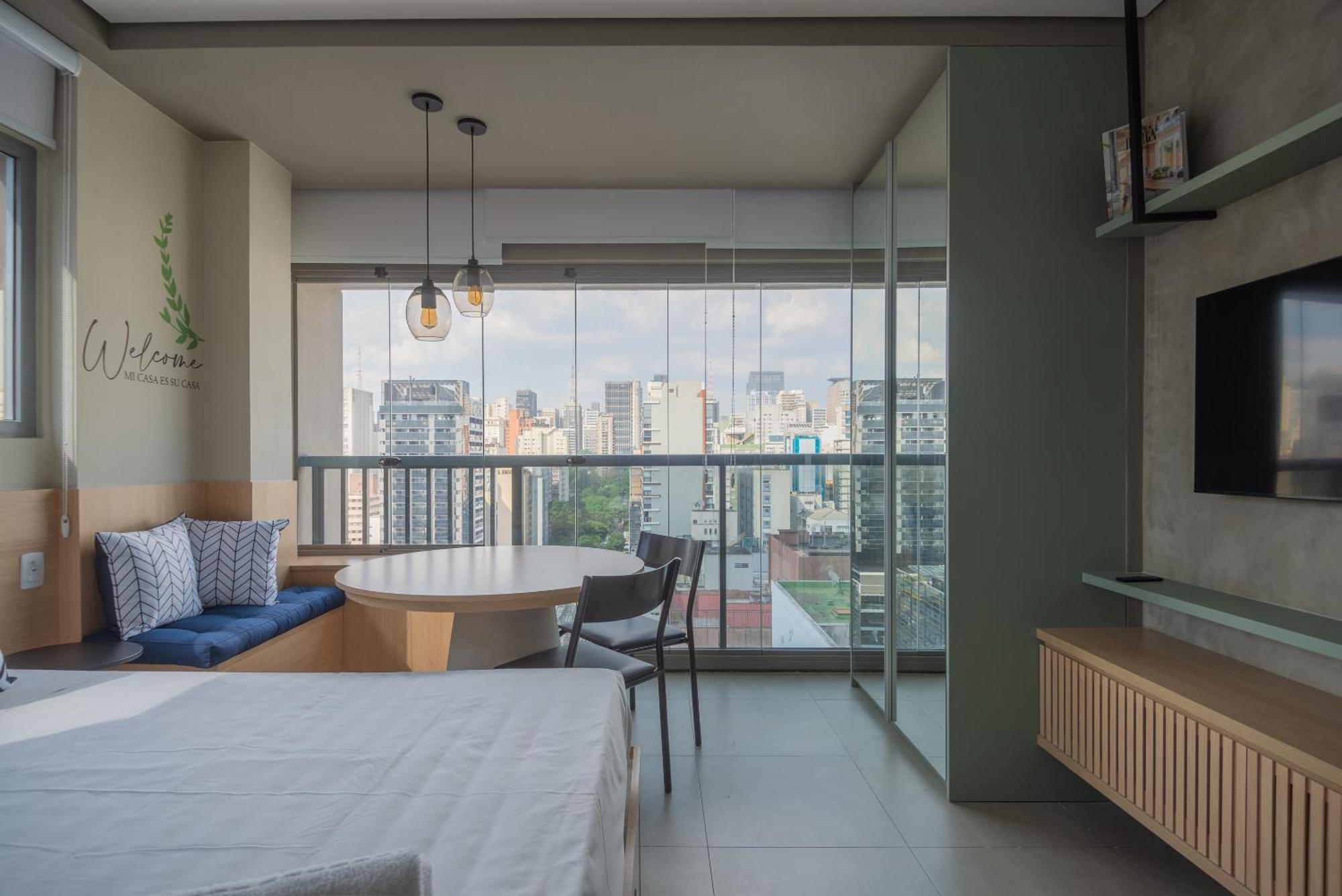 360 Vn On Lorena By Housi *